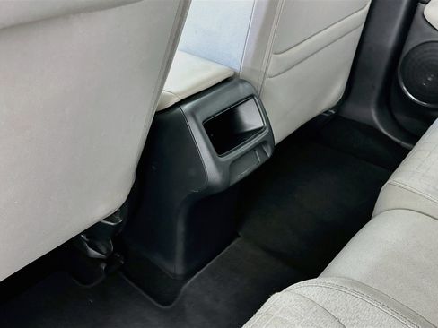 Used 2024 Honda HR-V LX image 27