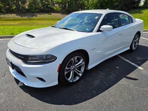 Used 2021 Dodge Charger R/T RWD image 9
