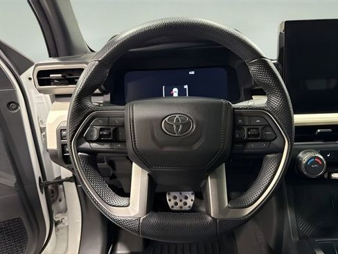 Used 2024 Toyota Tacoma TRD Sport image 16