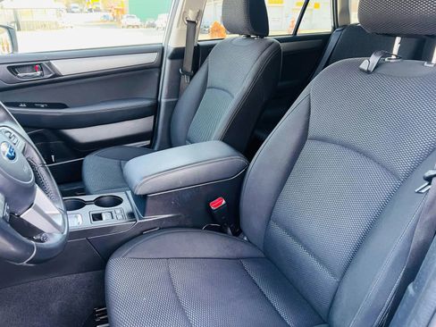 Used 2017 Subaru Outback 2.5i Premium w/ Popular Package #1 image 32