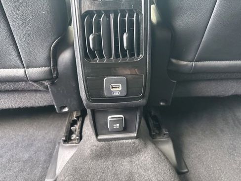 Used 2022 Jeep Compass Limited AWD/4WD image 33