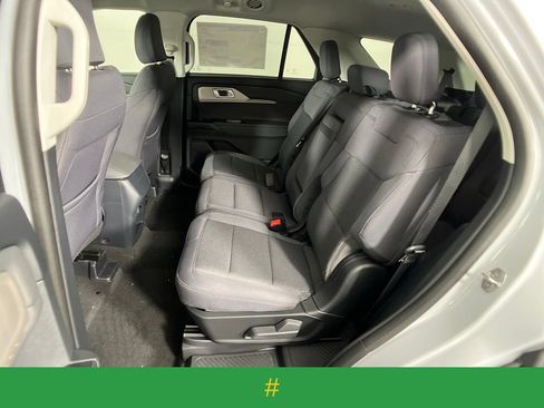 New 2026 Ford Explorer Active RWD image 30