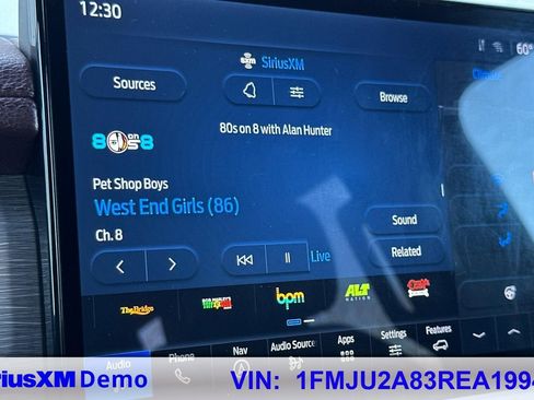 Used 2024 Ford Expedition Limited image 37