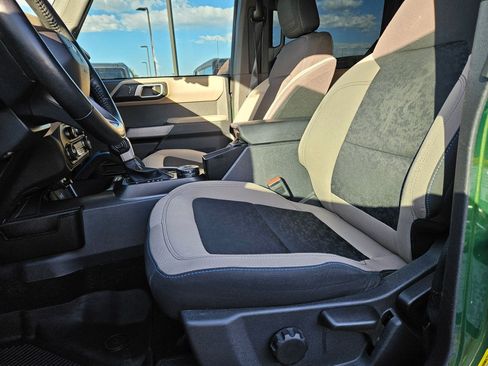 Used 2023 Ford Bronco Wildtrak AWD/4WD image 17