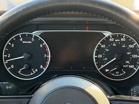 Used 2023 Nissan Rogue SL w/ SL Premium Package image 19