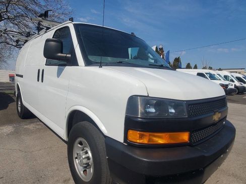 Used 2020 Chevrolet Express 2500 w/ Driver Convenience Package RWD image 7