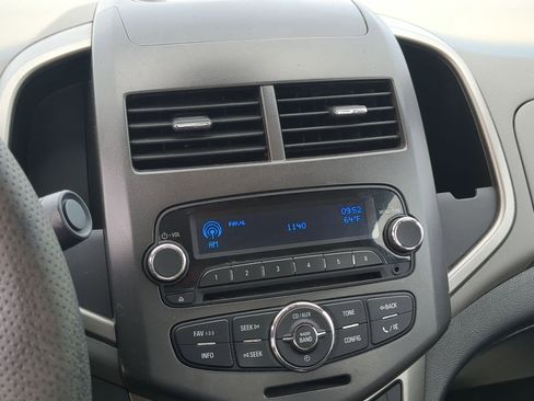 Used 2012 Chevrolet Sonic LT image 16