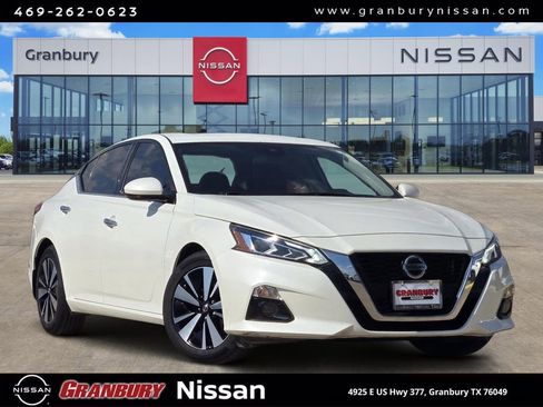 Used 2022 Nissan Altima 2.5 SL FWD image 1