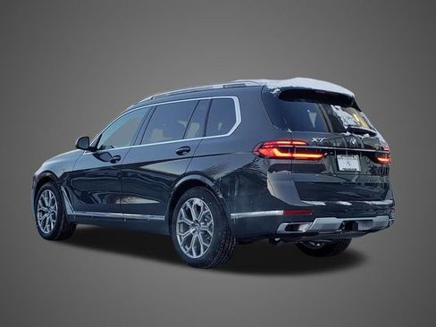 New 2026 BMW X7 xDrive40i w/ Premium Package image 7