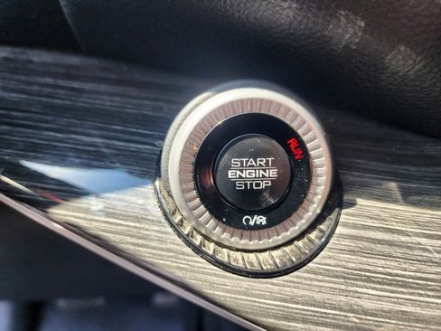 Used 2022 Jeep Wagoneer Series III image 31