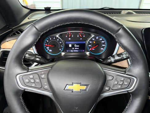 Certified 2023 Chevrolet Equinox Premier image 9