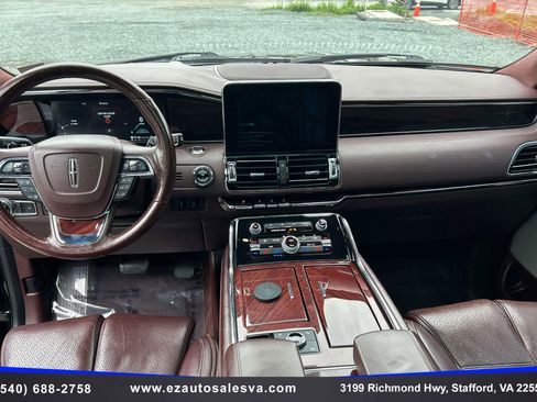 Used 2018 Lincoln Navigator Black Label AWD/4WD image 16