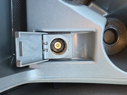 Used 2024 Subaru Crosstrek 2.0i Premium image 22