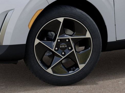 New 2025 Kia Soul EX image 9