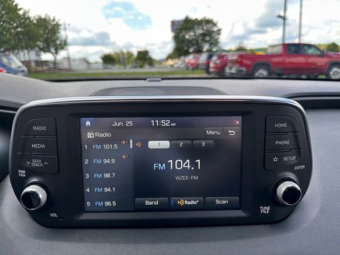 Used 2020 Hyundai Santa Fe SEL AWD/4WD image 19