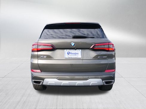 Used 2022 BMW X5 xDrive40i w/ Premium Package image 4