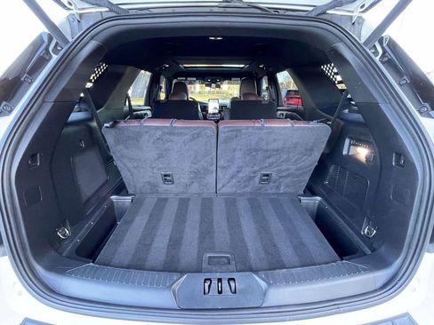 Certified 2022 Ford Explorer Platinum w/ Equipment Group 601A image 10