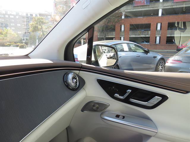 Used 2023 Mercedes-Benz EQE 350+ 4MATIC SUV image 15