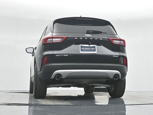 Used 2023 Ford Escape Active AWD/4WD image 48