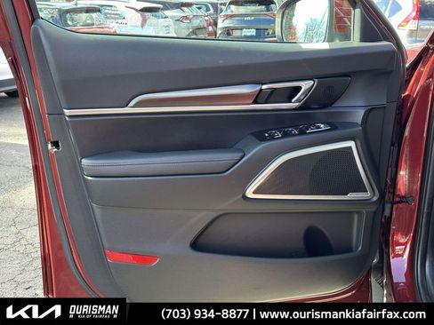 Used 2023 Kia Telluride S w/ S Sunroof Package image 24