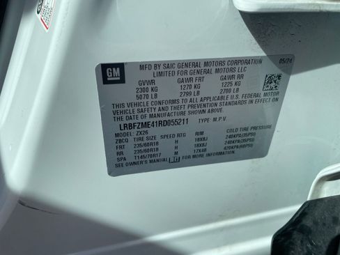 Used 2024 Buick Envision Preferred image 29