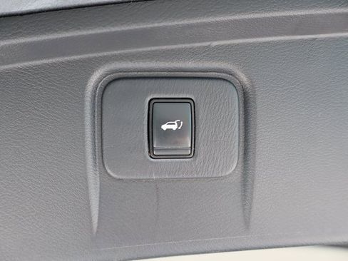 Used 2021 Nissan Murano SL image 17