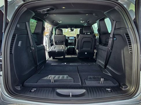 New 2026 Chrysler Pacifica Select image 35