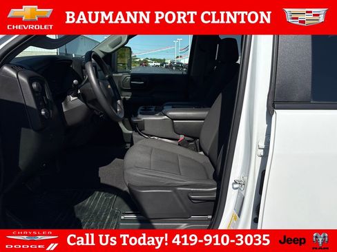 Used 2022 Chevrolet Silverado 2500 Custom w/ Gooseneck/5TH Wheel Package AWD/4WD image 9