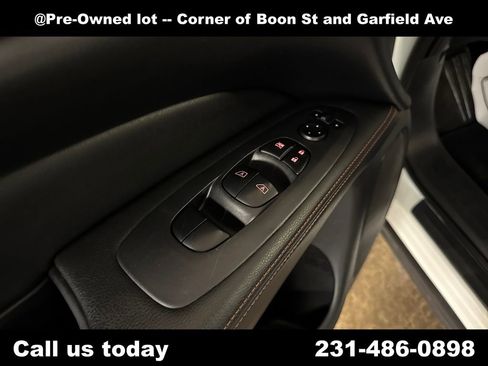 Used 2020 Nissan Pathfinder SV w/ Rock Creek Edition AWD/4WD image 16