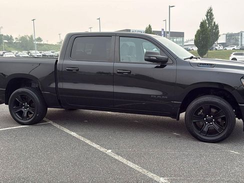 Used 2023 RAM 1500 Big Horn AWD/4WD image 3