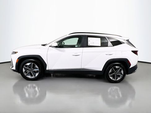 Used 2025 Hyundai Tucson SEL FWD image 8
