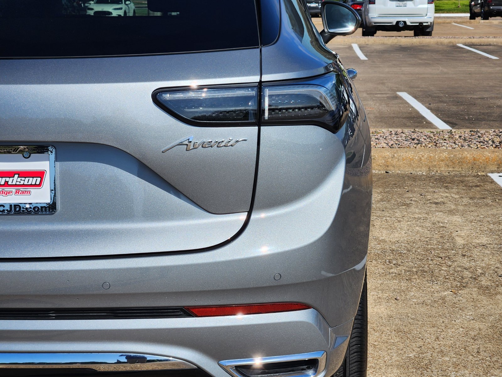 Used 2024 Buick Envision Avenir AWD/4WD image 10