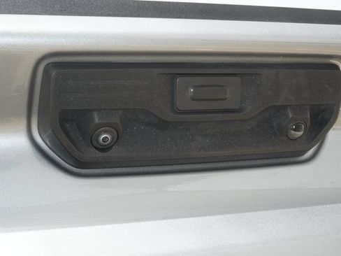 Used 2023 Chevrolet Silverado 1500 LT RWD image 30