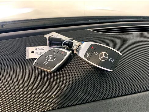 Used 2022 Mercedes-Benz GLE 450 4MATIC image 29