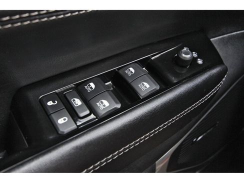 Used 2024 Jeep Wagoneer Series II AWD/4WD image 26