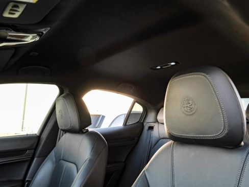 Used 2022 Alfa Romeo Stelvio Sprint image 28