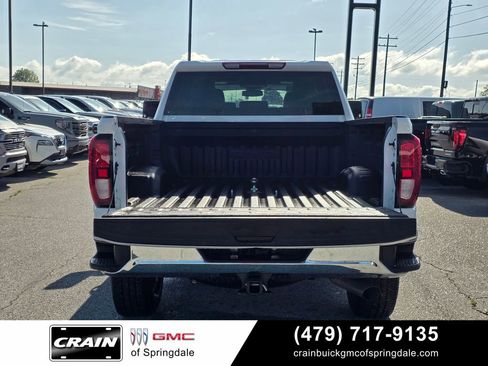 Used 2024 GMC Sierra 2500 SLE w/ SLE Value Package; AWD/4WD image 7
