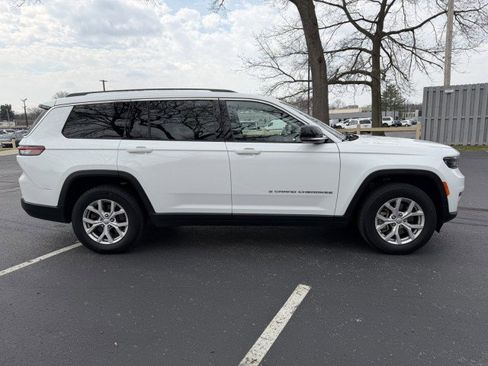 Used 2022 Jeep Grand Cherokee L Limited w/ Trailer Tow Group (B) image 6