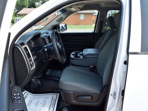 Used 2018 RAM 1500 Tradesman w/ Popular Equipment Group AWD/4WD image 8