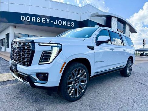 New 2026 GMC Yukon XL Denali Ultimate AWD/4WD image 1