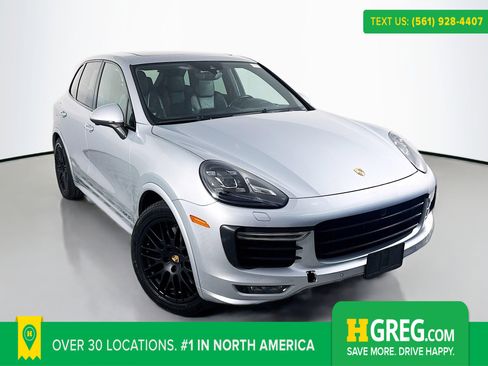 Used 2018 Porsche Cayenne GTS image 1