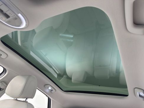 Used 2022 Hyundai Ioniq 5 Limited image 11