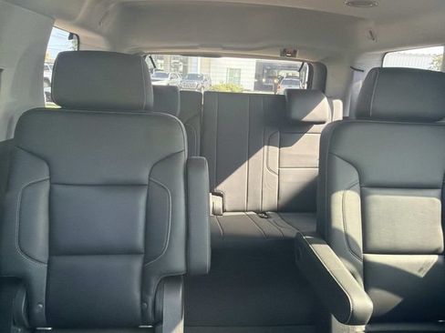 Used 2019 GMC Yukon SLT RWD image 12