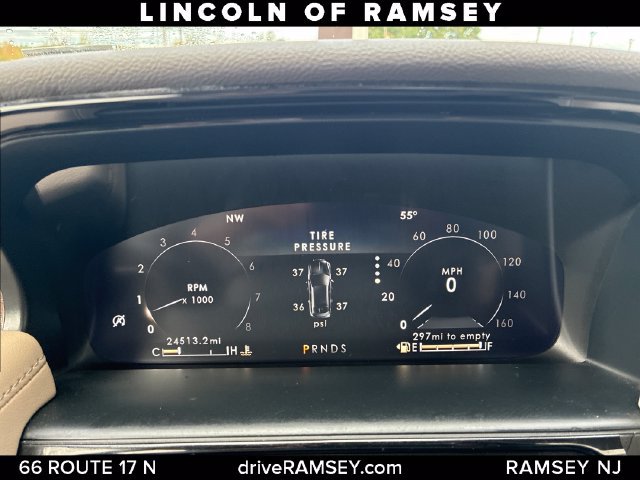 Certified 2023 Lincoln Nautilus Reserve w/ Equipment Group 201A AWD/4WD image 17