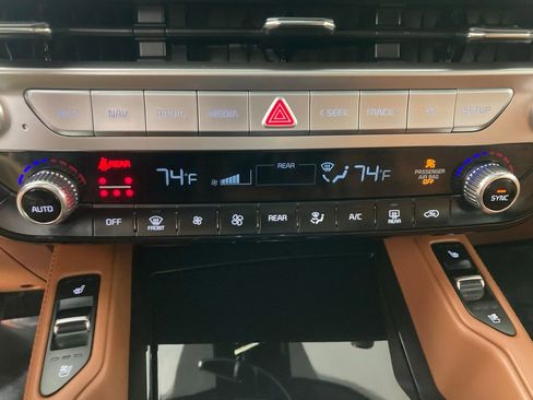 Certified 2023 Kia Telluride EX X-Line image 8