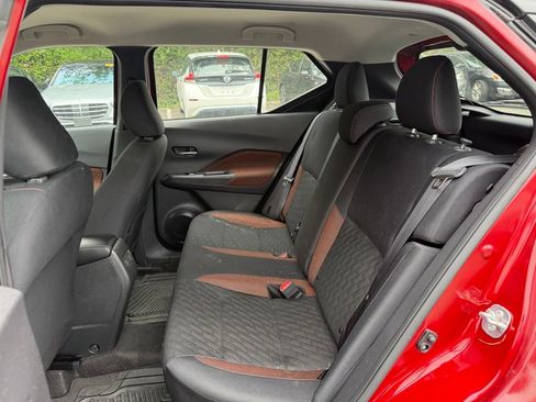 Used 2023 Nissan Kicks SR FWD image 4