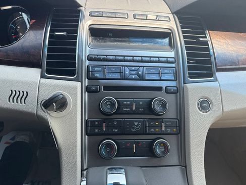 Used 2011 Ford Taurus SEL w/ 201A Rapid Spec Order Code FWD image 20