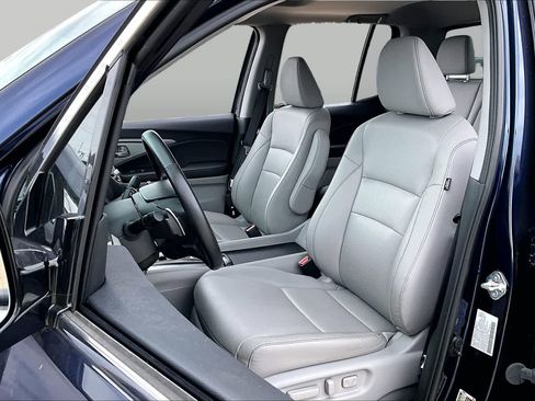 Used 2023 Honda Ridgeline RTL-E image 8