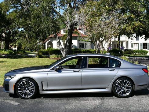 Used 2020 BMW 740i w/ Luxury Rear Seating Package image 26