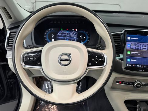 Used 2023 Volvo XC90 B6 Plus AWD/4WD image 29